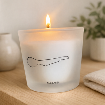 Kaars in frosted glas met eilandvorm illustratie
