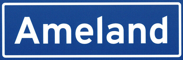 Plaatsnaamborden: Ameland, Hollum, Ballum, Nes, Buren of Ameland vintage.