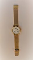 Horloge 36mm Witte wijzerplaat met zwarte opdruk Gouden kast Gouden staalband